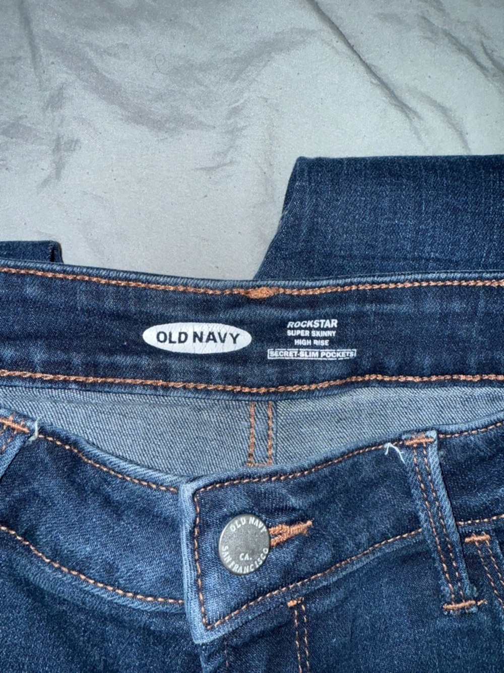Old Navy Dark Blue Distressed Ankle Crop Jeans - Picture 3 of 5